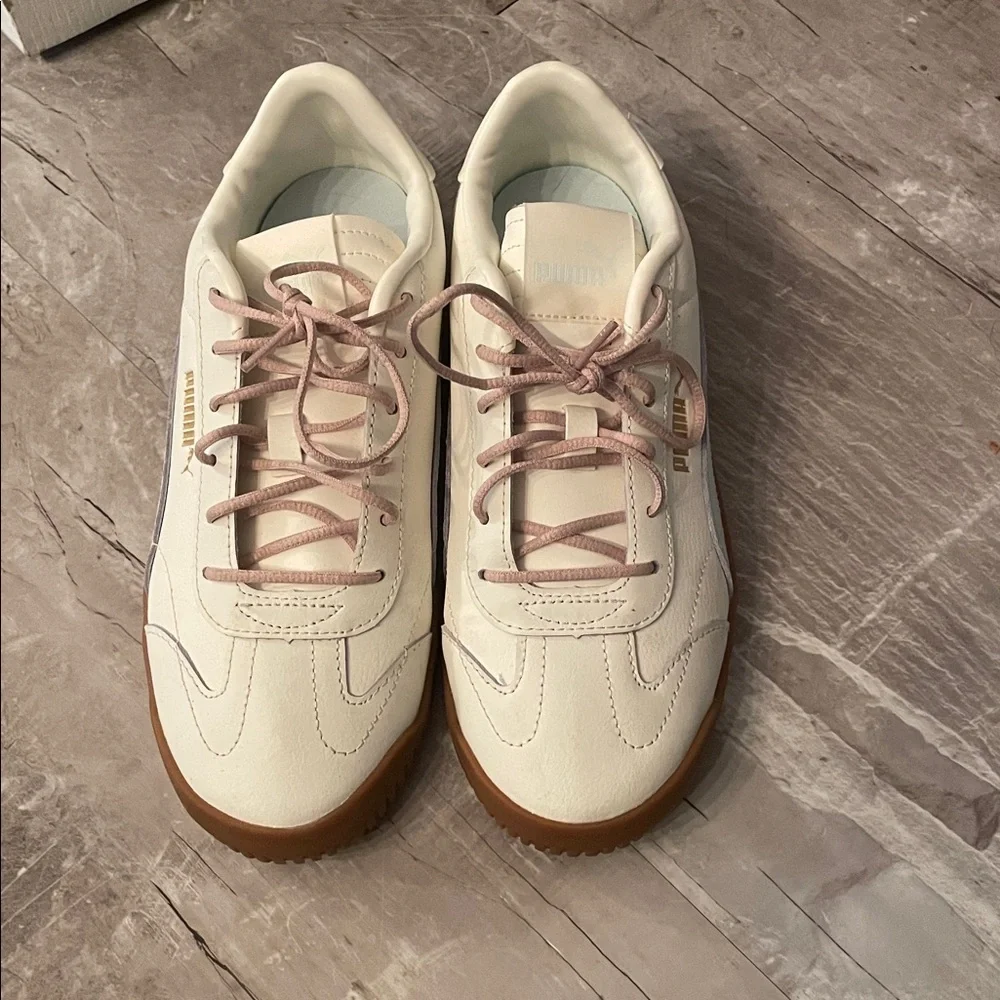 Womens Puma Shoes - Picture 8 of 8